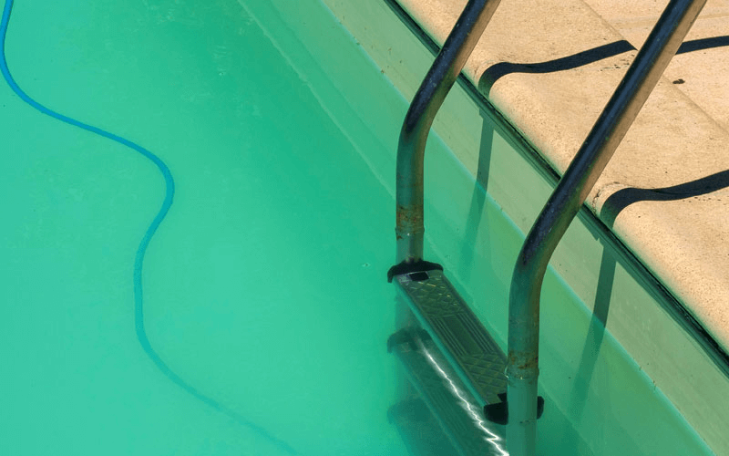 how to clear cloudy pool water fast